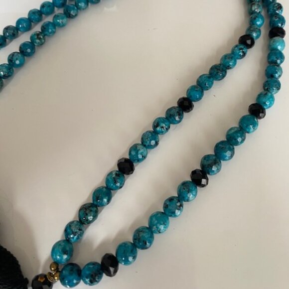 Neiman Marcus 32" Long Beaded Turquoise and Jet Necklace w 5" Tassel, Extender - Picture 4 of 9